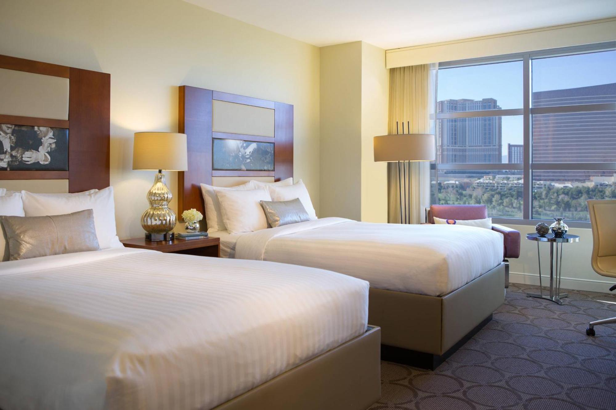 Renaissance Las Vegas Hotel Exterior photo